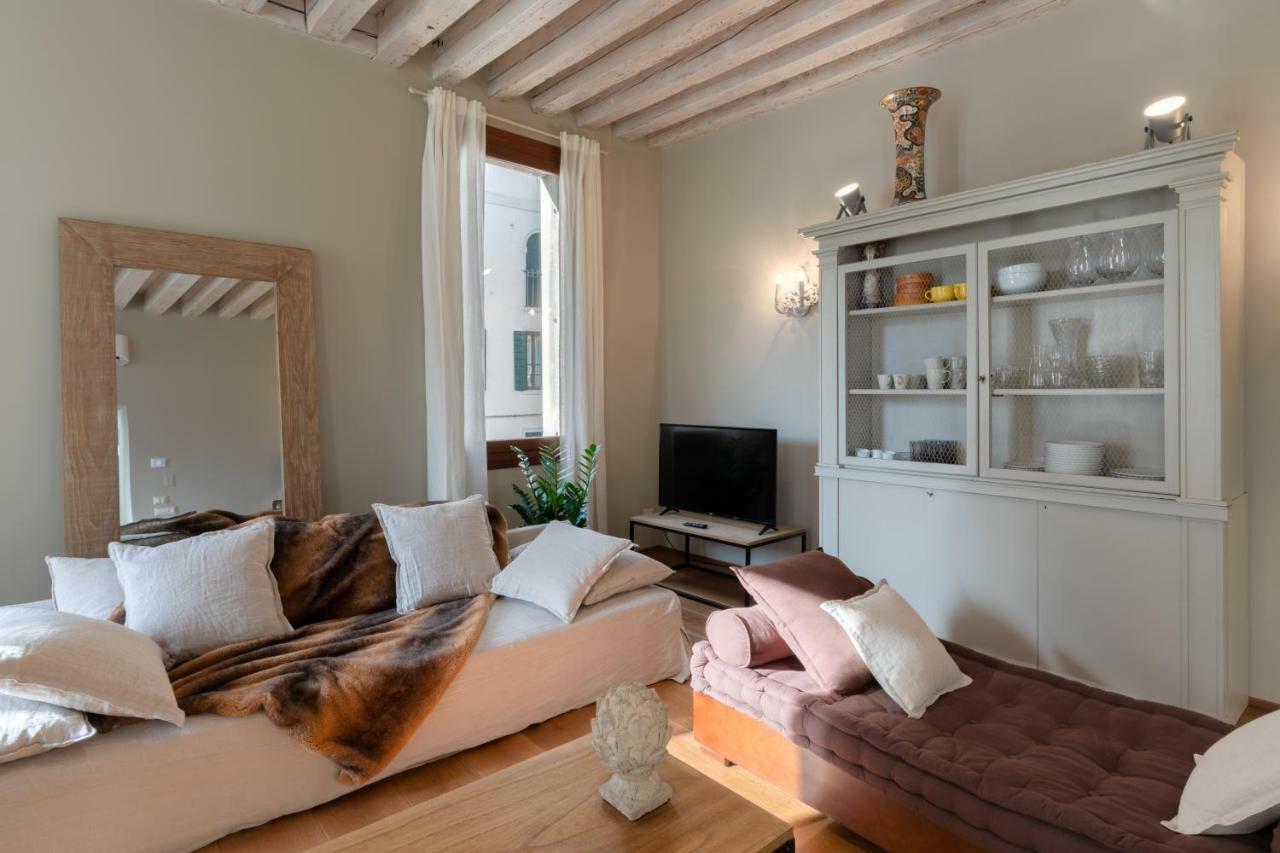 Bridge Of Sighs Luxurious Apartment Венеция Экстерьер фото