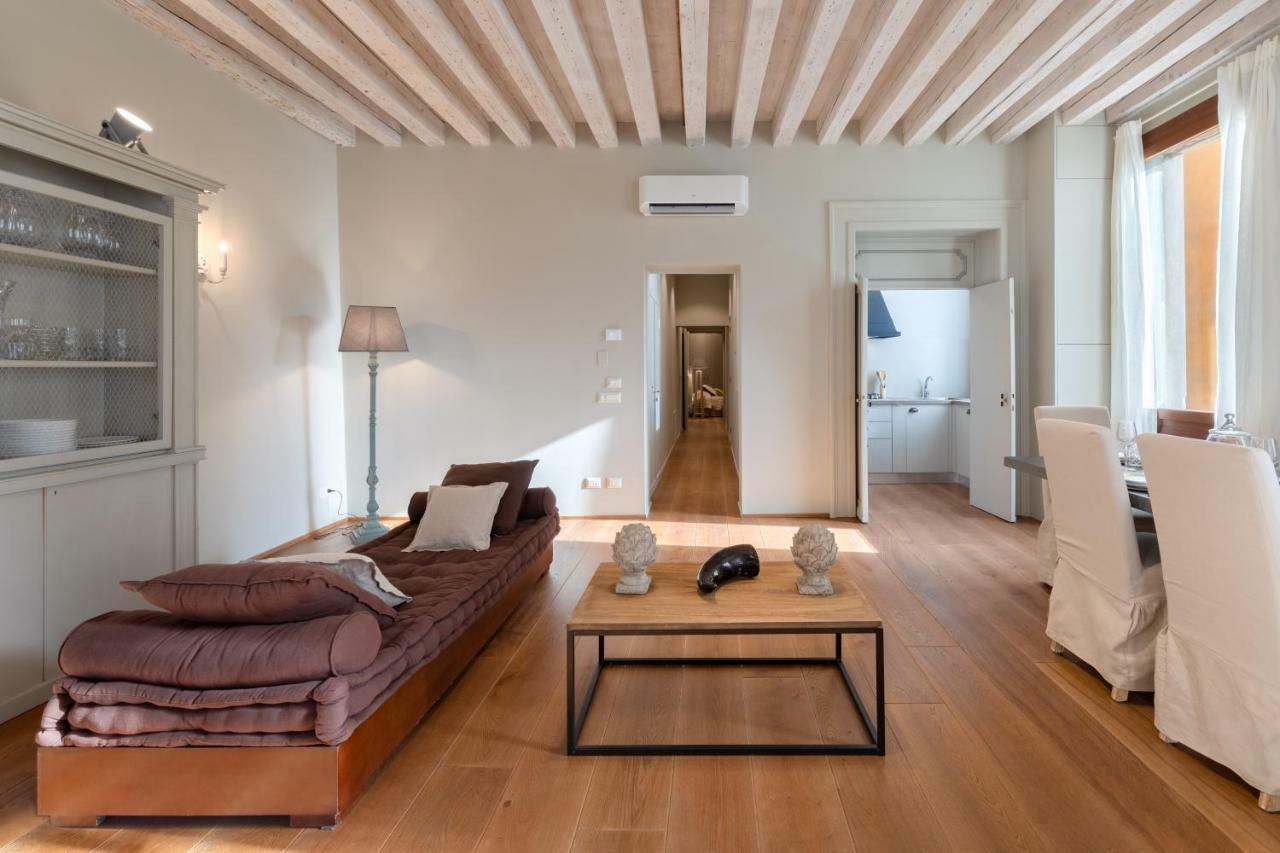 Bridge Of Sighs Luxurious Apartment Венеция Экстерьер фото