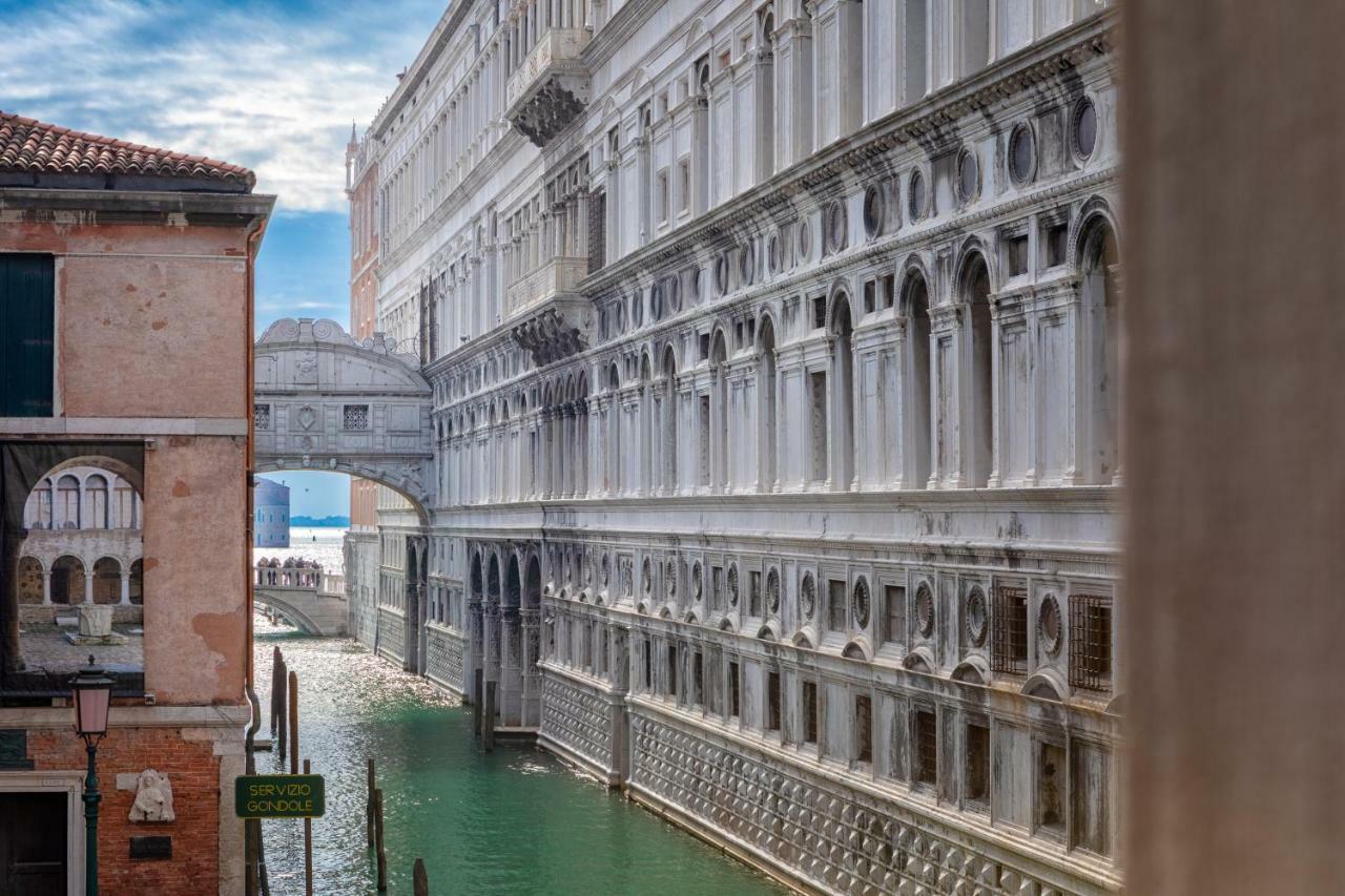 Bridge Of Sighs Luxurious Apartment Венеция Экстерьер фото